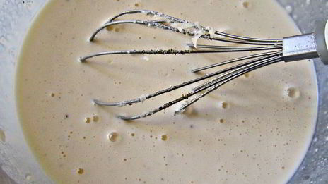 луковый пирог со шпиком и сыром джюгас