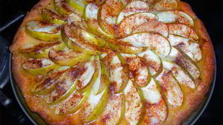 Медово-яблочный пирог