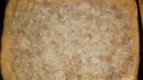 пирог из пирожкового теста с фаршем