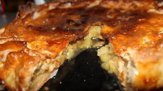 Пирог из ревеня с коньяком