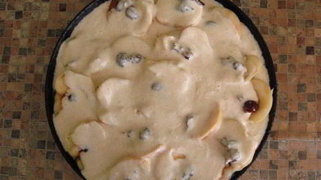 пирог из яблок со сметаной