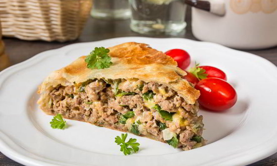 Рецепт пирога с мясом и сыром