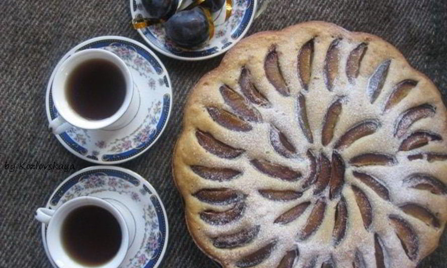 Рецепт пряного сливового пирога на пиве