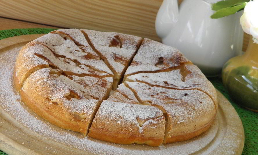 Рецепт яблочного пирога в мультиварке