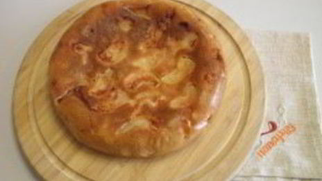 яблочный пирог в мультиварке