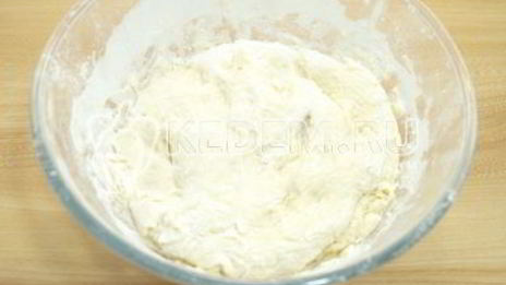 быстрые пирожки с яйцом и зеленым луком