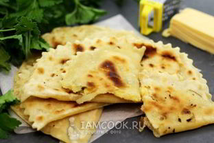 Кутабы с сыром и зеленью