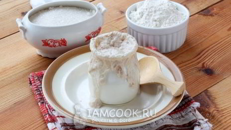 пирожки на молоке с вишней