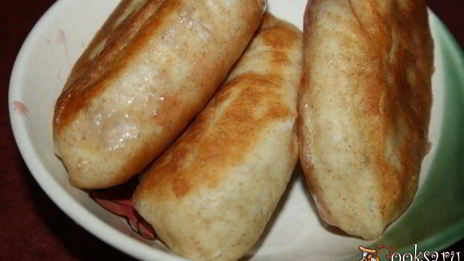 пирожки с капустой и сосисками