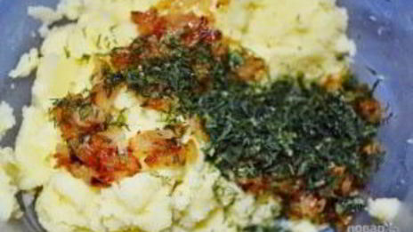 пирожки с картошкой, жаренные на сковороде