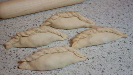 пирожки с курицей и грибами