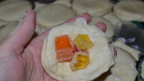 пирожки с мармеладом