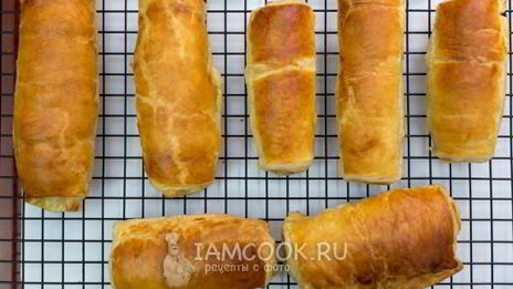 пирожки с мясом из слоеного теста в духовке