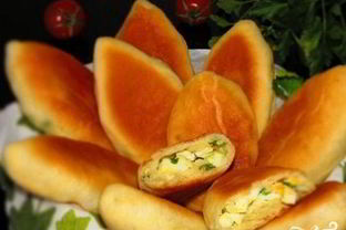 Пирожки с рисом и яйцом