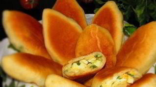 Пирожки с рисом и яйцом