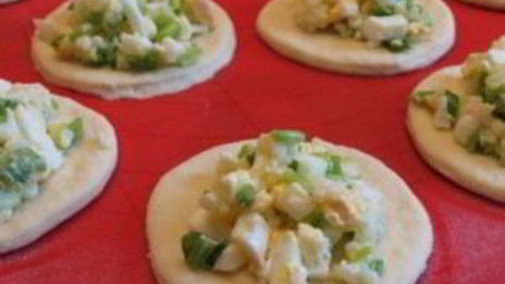 пирожки с рисом и яйцом