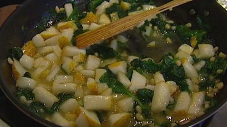 пирожки со шпинатом и грушей