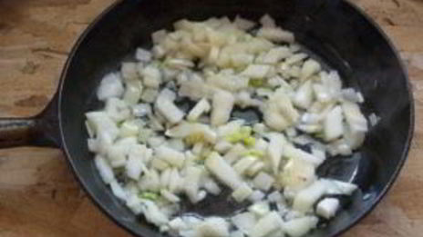 слоеные пирожки с грибами