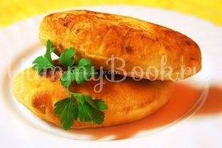 Жареные пирожки на кефире с картошкой