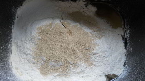 жареные пирожки с картофелем и баклажанами