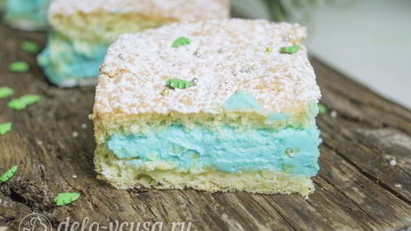 бисквитное пирожное со сливочным кремом