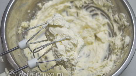 бисквитное пирожное со сливочным кремом