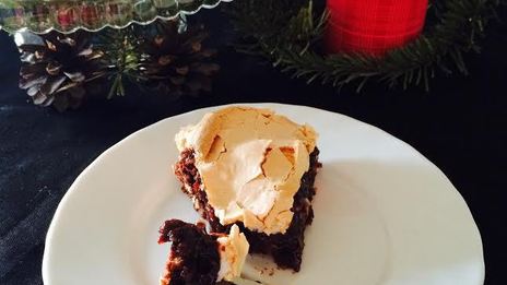 брауни с меренгами