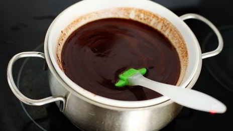 брауни с вишней и орехами