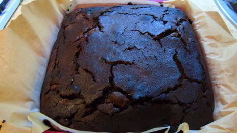 брауни с вишней на темном пиве