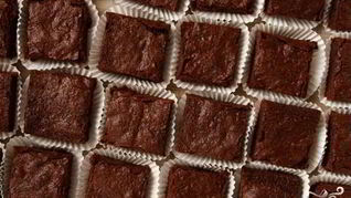 Кофейно-шоколадные пирожные с грецкими орехами