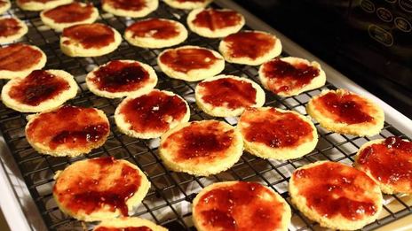 пирожное petits g teaux