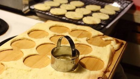 пирожное petits g teaux