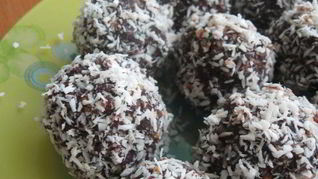 Шоколадно-кокосовые пирожные