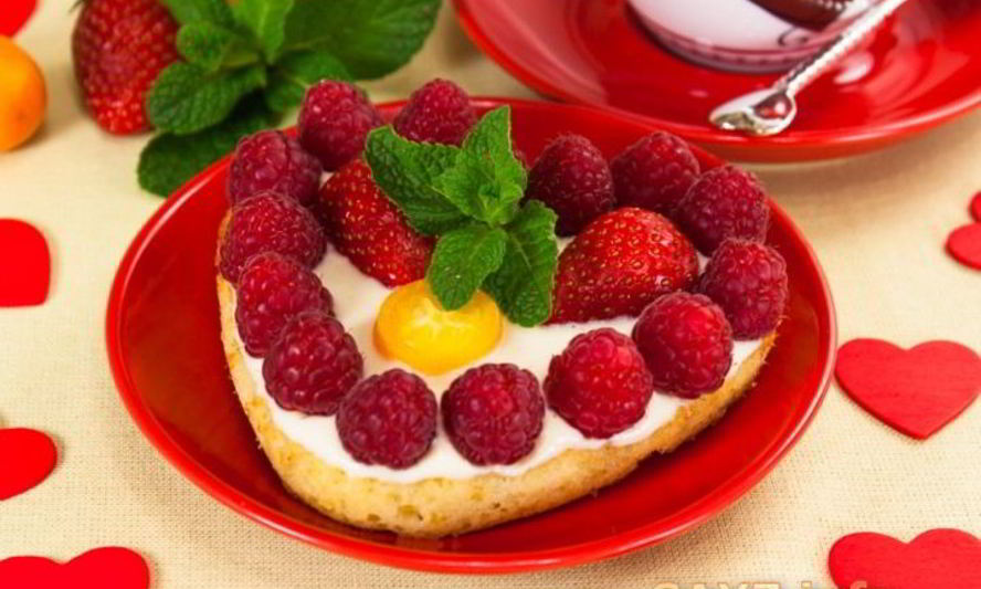 Рецепт цитрусовых пирожных валентинок с фруктами