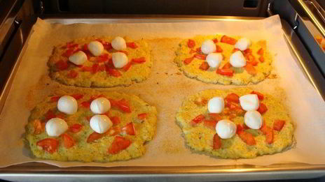 мини-пиццы из цветной капусты