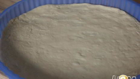 пицца карбонара с яйцом