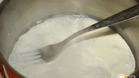 пицца карбонара с яйцом