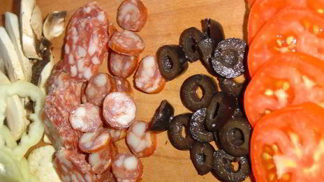 пицца на кабачковой основе