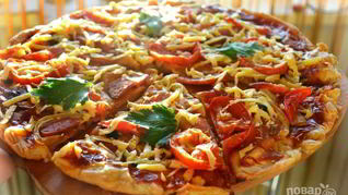 Пицца на слоеном бездрожжевом тесте