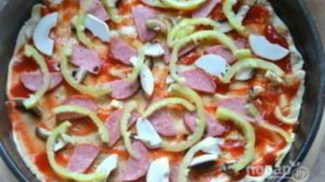 пицца на слоеном бездрожжевом тесте