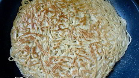 пицца на спагетти spaghetti pizza