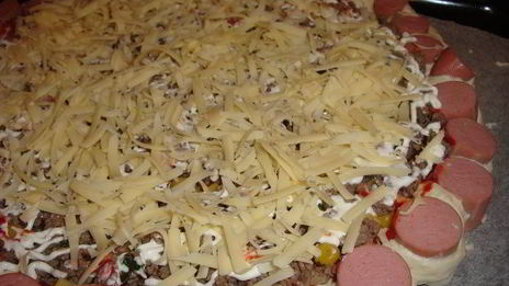 пицца с вкусным краешком