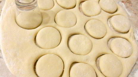 дрожжевые пончики с начинкой