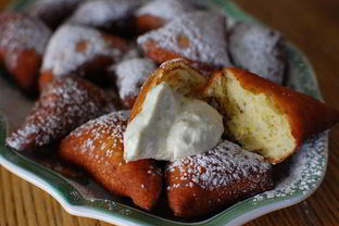 Фисташковые пончики