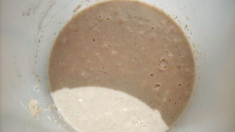 пончики картофельные со смородиновым соусом