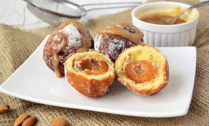Рецепт пончиков с абрикосами и миндальной начинкой