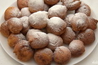 Сырные пончики