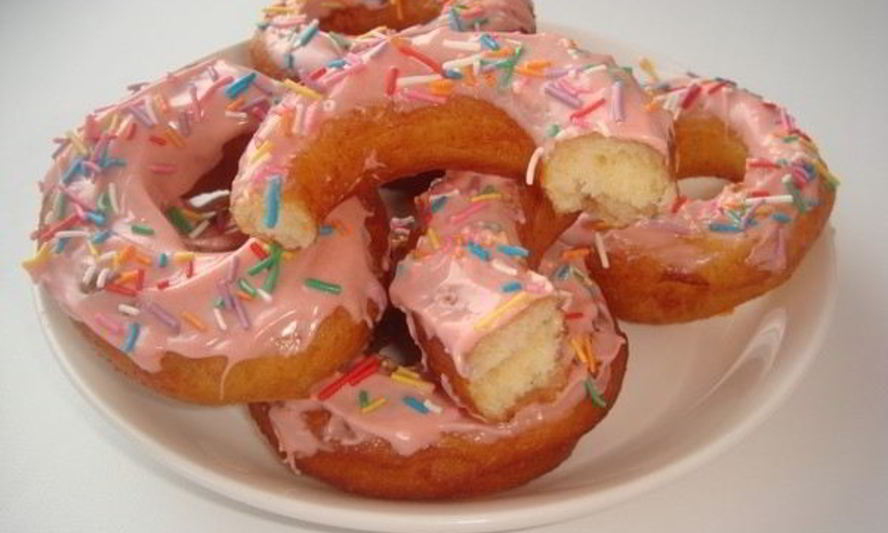 Рецепт творожных пончиков в глазури