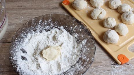 творожные пончики в масле