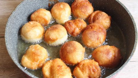 творожные пончики в масле